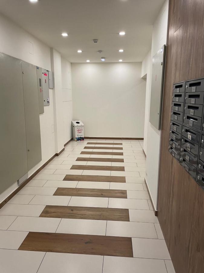 Neva Apartment เบลเกรด ภายนอก รูปภาพ