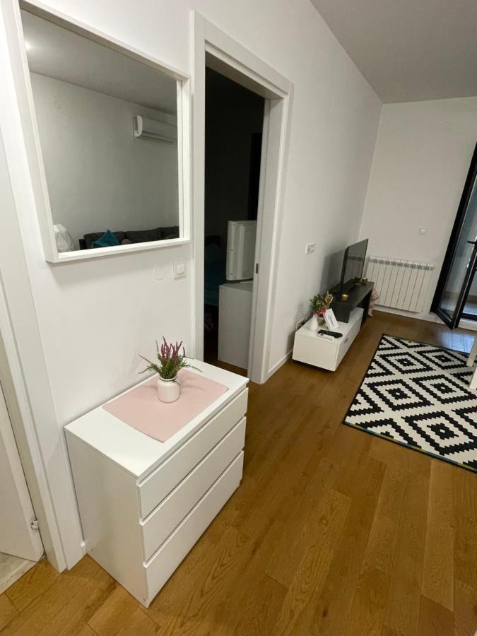 Neva Apartment เบลเกรด ภายนอก รูปภาพ