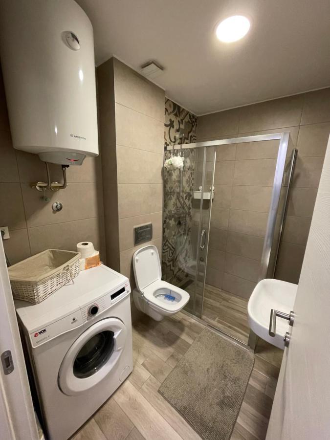 Neva Apartment เบลเกรด ภายนอก รูปภาพ